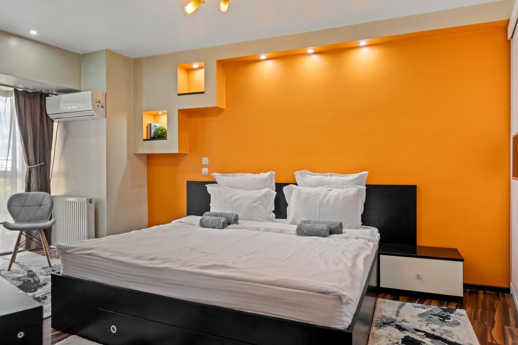 4 Rooms Unirii 47 Бухарест Екстер'єр фото