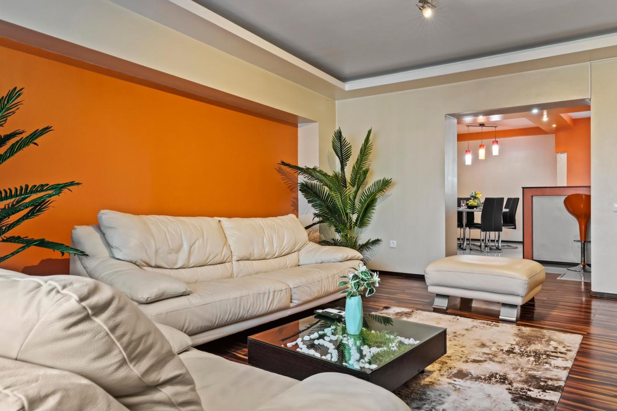 4 Rooms Unirii 47 Бухарест Екстер'єр фото
