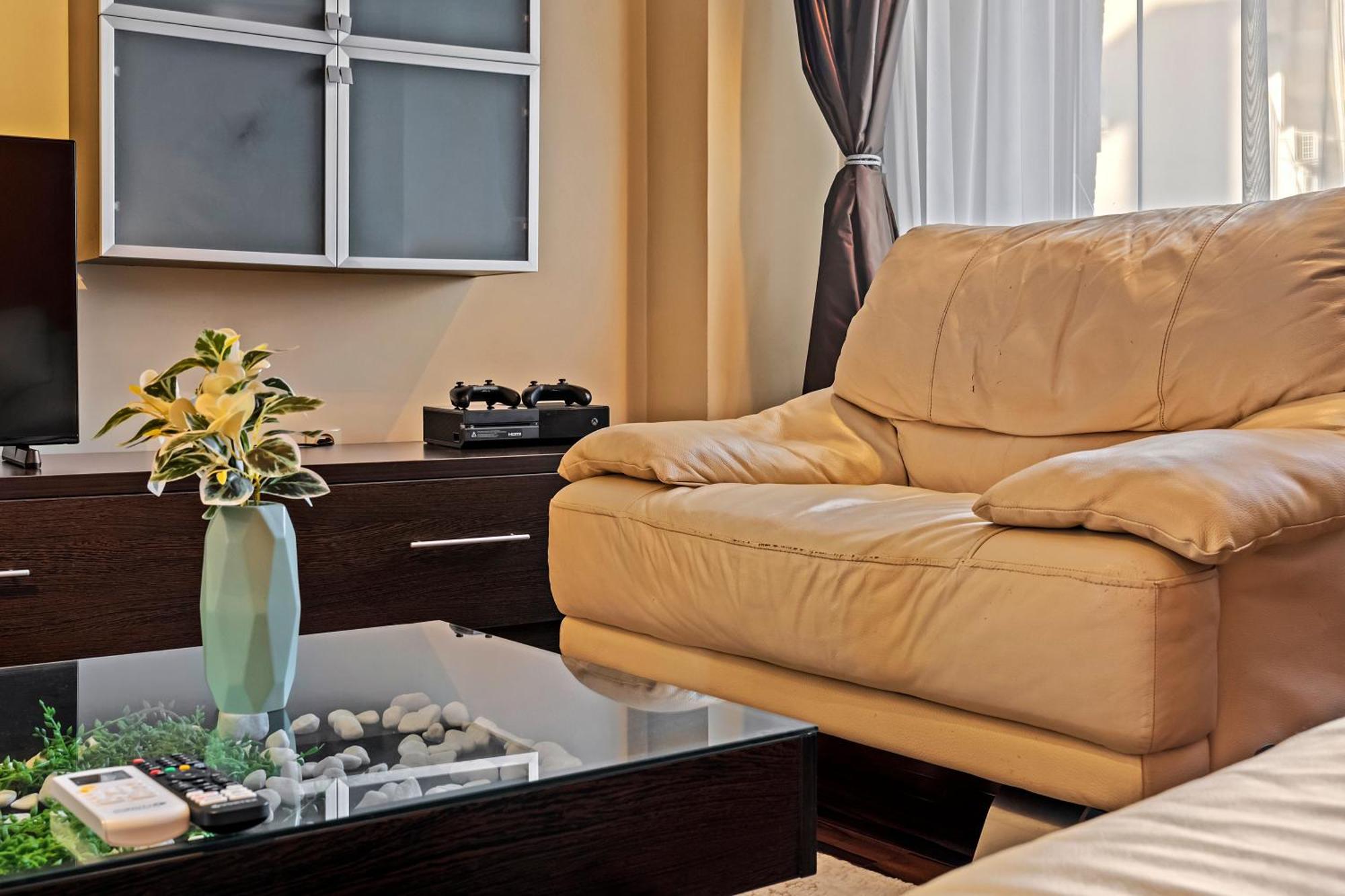 4 Rooms Unirii 47 Бухарест Екстер'єр фото