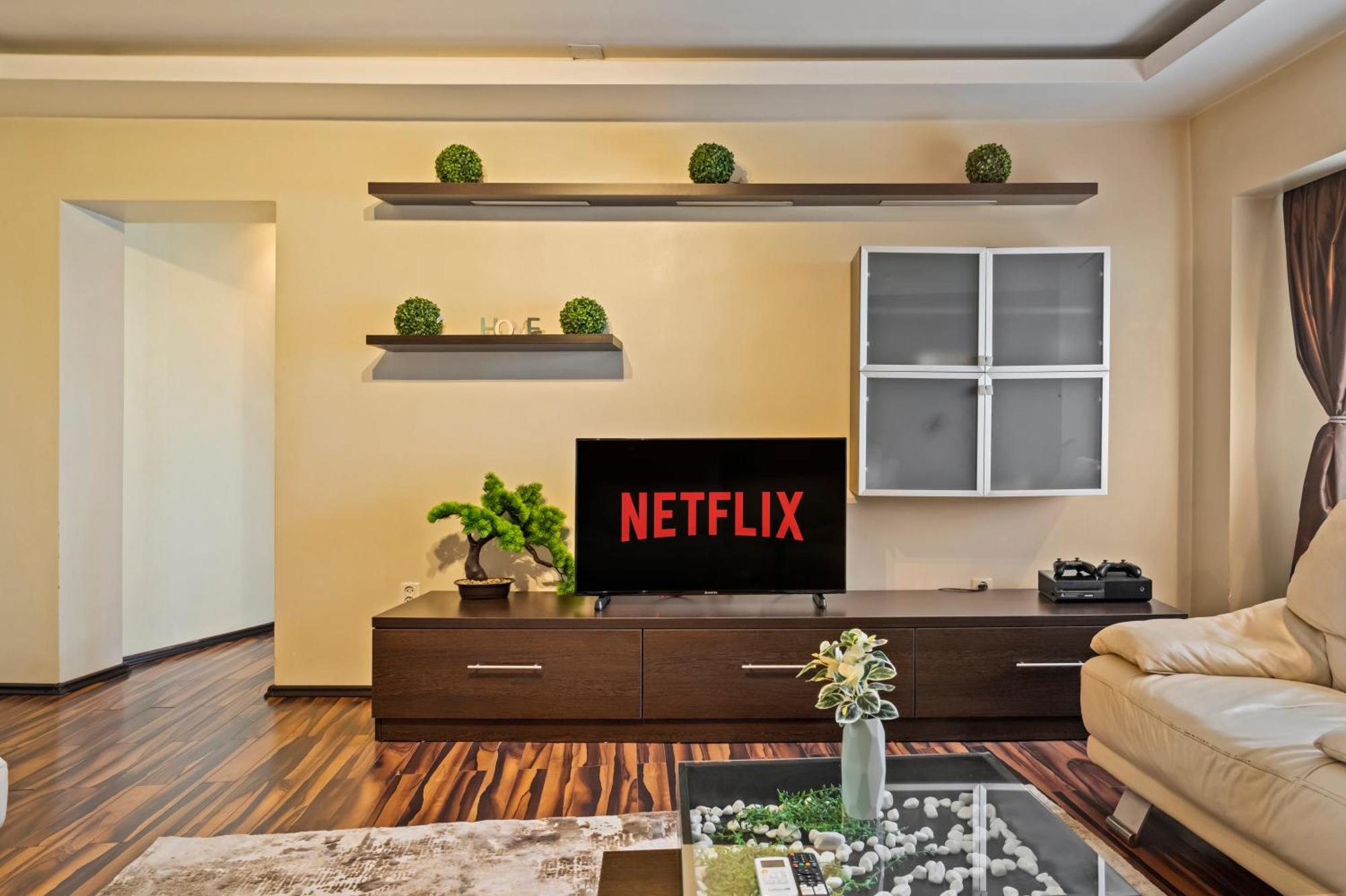 4 Rooms Unirii 47 Бухарест Екстер'єр фото